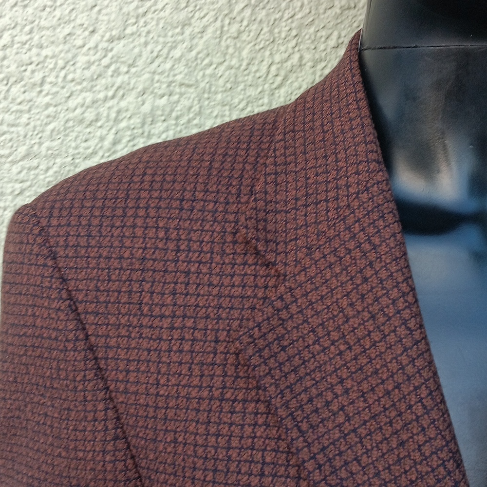 FIORAVANTI COUTURE MEN'S VINTAGE PURE-WOOL  (3) BUTTON LUXURY BLAZER (USA)
